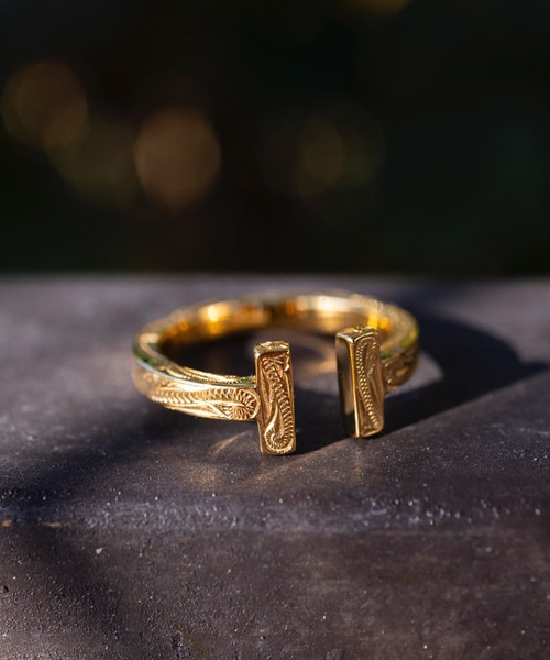 IRIEBEACH(アイリービーチ)の「Double T ring/【ハワイアンジュエリー】【サージカルステンレス】【金属アレルギー対応】【IRIEBEACH / アイリービーチ】つけっぱなしOK(リング・レディース・シルバー/ピンク/ゴールド・9号/11号/13号/7号/15号/17号/19号/21号)」の4枚目の写真