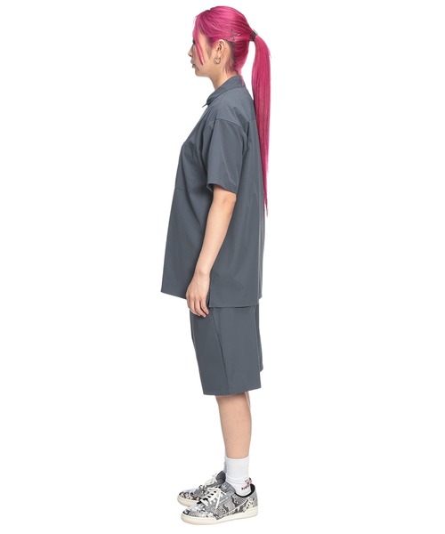 S&SONS(エスアンドサンズ)の「【セットアップ】 半袖 シャツ 短パン セットアップ メンズ 夏 軽量 レディース ドライ ストレッチ ナイロン ショートパンツ 上下セット S&SONS (エスアンドサンズ)(セットアップ・メンズ・ブラック/ベージュ/ブルーグレー・LL/L/M)」の9枚目の写真