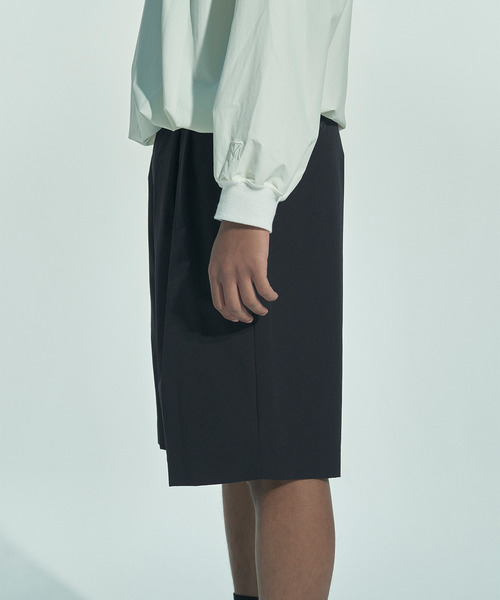 VICTIM(ヴィクティム)の「VICTIM ヴィクティム / LIGHT RELAX SHORTS セットアップライトリラックスショーツ 接触冷感 シワ防止 速乾 / VTM-26-P-005(その他パンツ・メンズ・ネイビー/ブラック/グレー・1/3/2)」の13枚目の写真