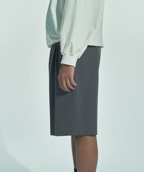 VICTIM(ヴィクティム)の「VICTIM ヴィクティム / LIGHT RELAX SHORTS セットアップライトリラックスショーツ 接触冷感 シワ防止 速乾 / VTM-26-P-005(その他パンツ・メンズ・ネイビー/ブラック/グレー・1/3/2)」の20枚目の写真