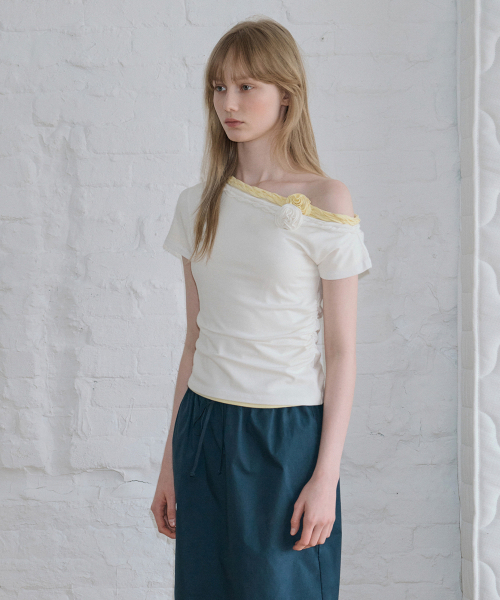 SINOON(シヌーン)の「Braided One-Shoulder T-Shirt (Ivory)(Tシャツ/カットソー・レディース・アイボリー・MEDIUM/SMALL)」の10枚目の写真