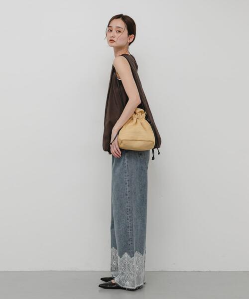 SENSE OF PLACE by URBAN RESEARCH(センスオブプレイスバイアーバンリサーチ)の「雑材キンチャクバッグ(ショルダーバッグ・レディース・ベージュ・ONE)」の14枚目の写真