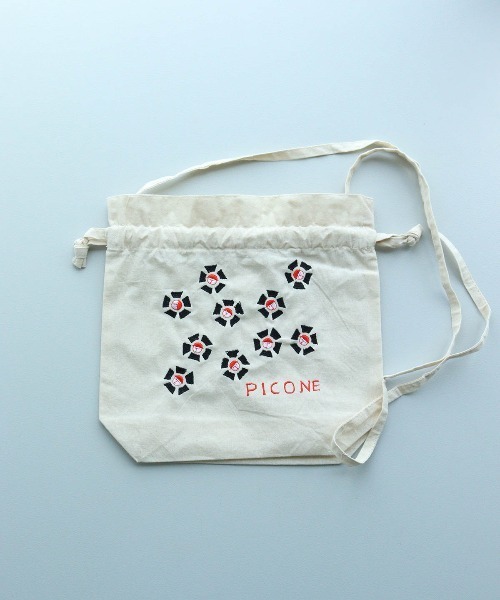 CASA PICONE(カーサピッコーネ)の「刺繍巾着ショルダーバッグ(ショルダーバッグ・レディース・レッド/ブラック/マルチ・FREE)」の2枚目の写真