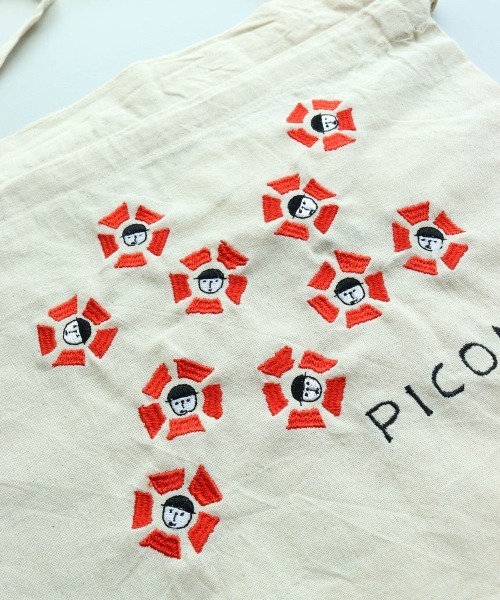CASA PICONE(カーサピッコーネ)の「刺繍巾着ショルダーバッグ(ショルダーバッグ・レディース・レッド/ブラック/マルチ・FREE)」の10枚目の写真