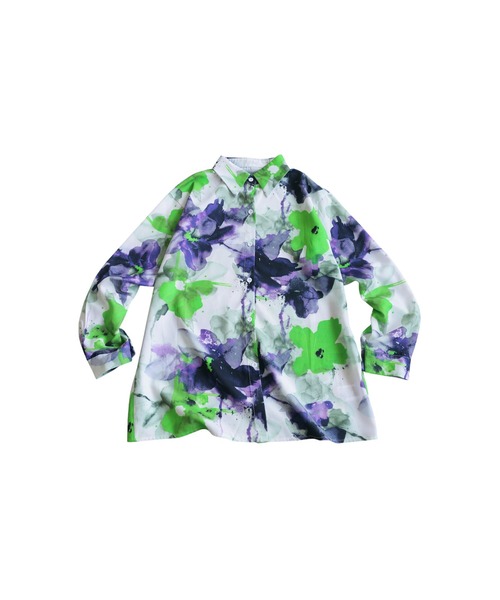 antiqua(アンティカ)の「花柄 水彩プリント シャツ(シャツ/ブラウス・レディース・マルチ・ONESIZE)」の9枚目の写真