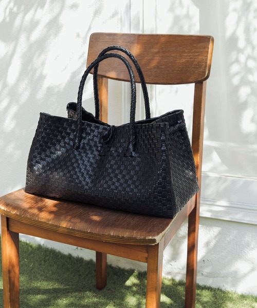 URBAN RESEARCH(アーバンリサーチ)の「HANDICRAFT SAIGON LARGE TOTE(トートバッグ・レディース・ブラック・-)」の1枚目の写真