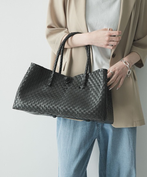 URBAN RESEARCH(アーバンリサーチ)の「HANDICRAFT SAIGON LARGE TOTE(トートバッグ・レディース・ブラック・-)」の5枚目の写真