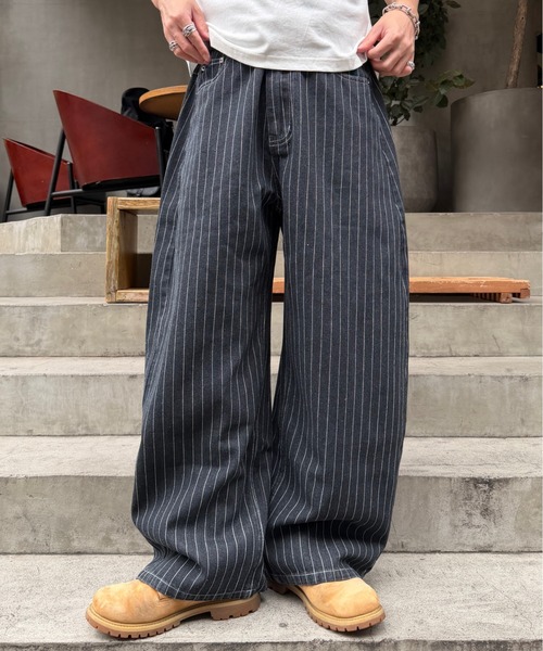 ADAMASTE(アダマスト)の「Hickory Stripe Wide Curve Denim Pants - ヒッコリーストライプワイドカーブデニムパンツ(デニムパンツ・メンズ・ブラック/ネイビー・MEDIUM/LARGE)」の3枚目の写真