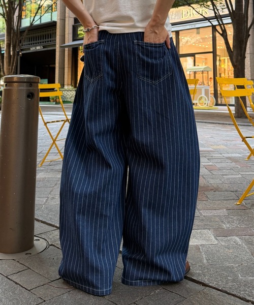 ADAMASTE(アダマスト)の「Hickory Stripe Wide Curve Denim Pants - ヒッコリーストライプワイドカーブデニムパンツ(デニムパンツ・メンズ・ブラック/ネイビー・MEDIUM/LARGE)」の9枚目の写真