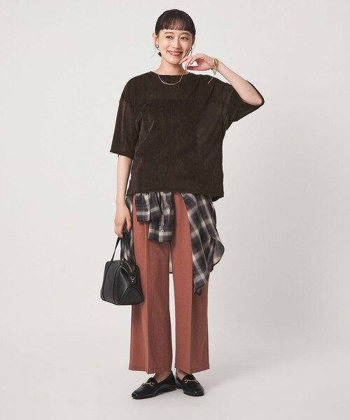 green label relaxing(グリーンレーベルリラクシング)の「シアーフロッキー ショートスリーブ Tシャツ(Tシャツ/カットソー・レディース・ライラック/グレー/ブラック/ダークブラウン・FREE)」の15枚目の写真