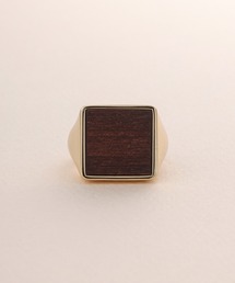 EMUNE（エミュネ）の「スクエアリング（リング）」