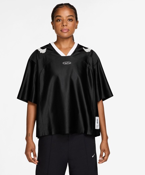 NIKE(ナイキ)の「NIKE AS W NK STREET GFX JERSEY / ナイキ ウィメンズ ストリート GFX ジャージー 【SP】(ジャージ・レディース・ブラック/ホワイト/グリーン・S/L/M)」の16枚目の写真