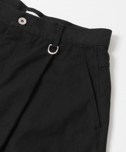 URBAN RESEARCH(アーバンリサーチ)の「Teya WIDE VOLUME PANTS(その他パンツ・レディース・ブラック・LARGE/SMALL)」の7枚目の写真