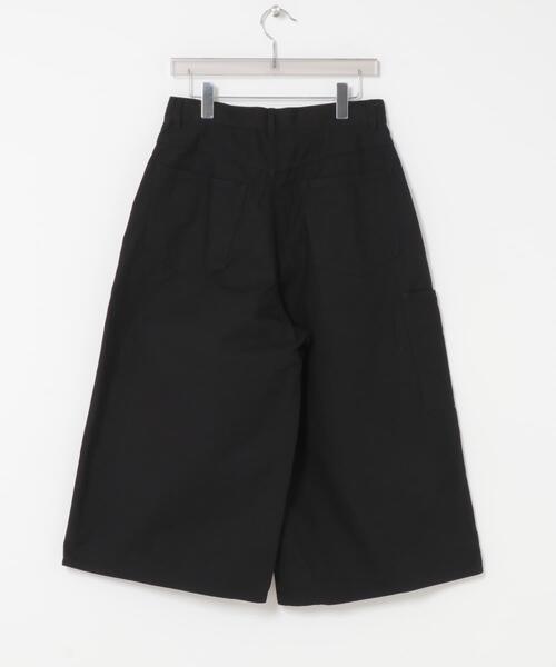 URBAN RESEARCH(アーバンリサーチ)の「Teya WIDE VOLUME PANTS(その他パンツ・レディース・ブラック・LARGE/SMALL)」の8枚目の写真
