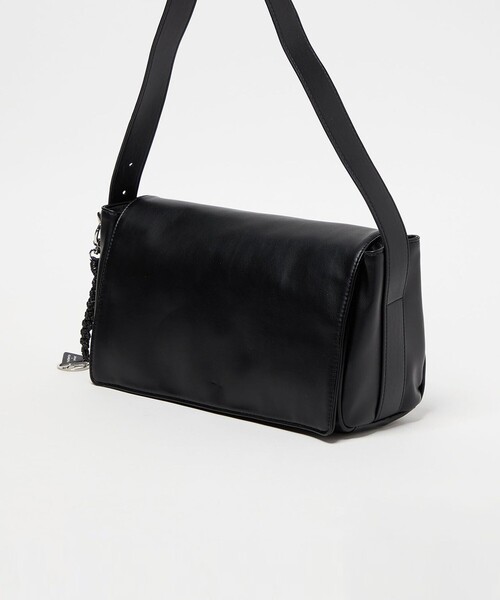 green label relaxing(グリーンレーベルリラクシング)の「【WEB限定】<COMERU>COCOON コクーン ショルダーバッグ(ショルダーバッグ・メンズ・ブラック・FREE)」の6枚目の写真