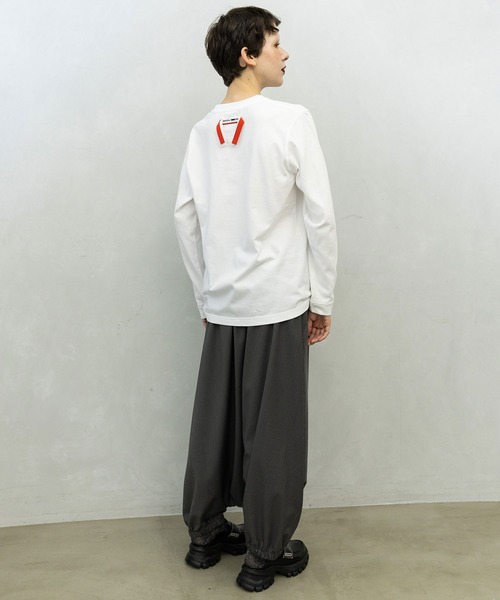 MARECHAL TERRE(マルシャルテル)の「POOH×MARECHAL TERRE ロングスリーブTシャツ(Tシャツ/カットソー・レディース・グレー/ブラック/オフホワイト/サックスブルー・MEDIUM)」の13枚目の写真