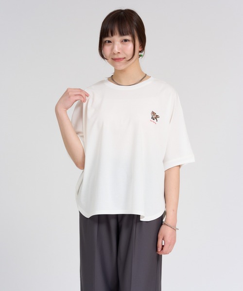 meeny miny(ミーニーマイニー)の「【旭山動物園応援商品】キタキツネ全身Tシャツ(Tシャツ/カットソー・レディース・ホワイト/ブラック・M-L/S-M)」の4枚目の写真