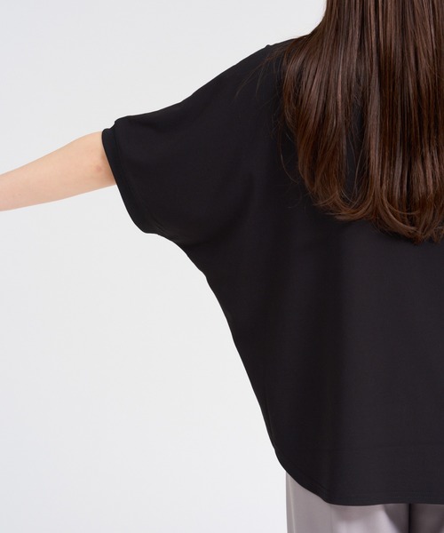 meeny miny(ミーニーマイニー)の「【旭山動物園応援商品】キタキツネ全身Tシャツ(Tシャツ/カットソー・レディース・ホワイト/ブラック・M-L/S-M)」の17枚目の写真