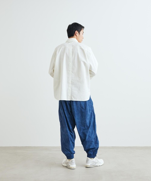 NIKE(ナイキ)の「ナイキ クラブ ルールズ メンズ ロングスリーブ オックスフォード トップス / Nike Club Rules Men's Long-Sleeve Oxford Top IU0799-121 Summit White(シャツ/ブラウス・メンズ・アイボリー・XL/S/M/L/2XL)」の7枚目の写真