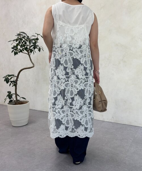 Jena espace merveilleux(ジェナ エスパスメルヴェイユ)の「プレート付きデニムイージーパンツ(デニムパンツ・レディース・ブルー系その他/ブラック/ブルー・FREE)」の12枚目の写真