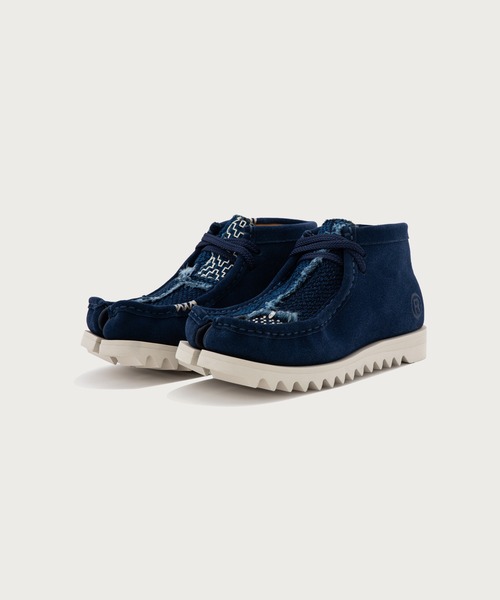 A BATHING APE(アベイシングエイプ)の「MANHUNT TABI #1(スニーカー・メンズ・ブルー・11/8.5/8/9.5/10/7/9/12)」の1枚目の写真