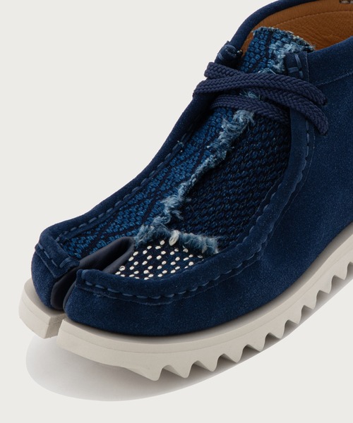 A BATHING APE(アベイシングエイプ)の「MANHUNT TABI #1(スニーカー・メンズ・ブルー・11/8.5/8/9.5/10/7/9/12)」の4枚目の写真
