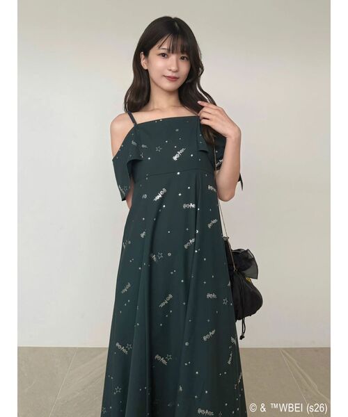 MERCURYDUO（マーキュリーデュオ）の「Harry Potterコレクション ロゴプリントケープキャミワンピース（ワンピース・レディース・ボルドー/グリーン/イエロー/ネイビー・FREE）」の16枚目の写真