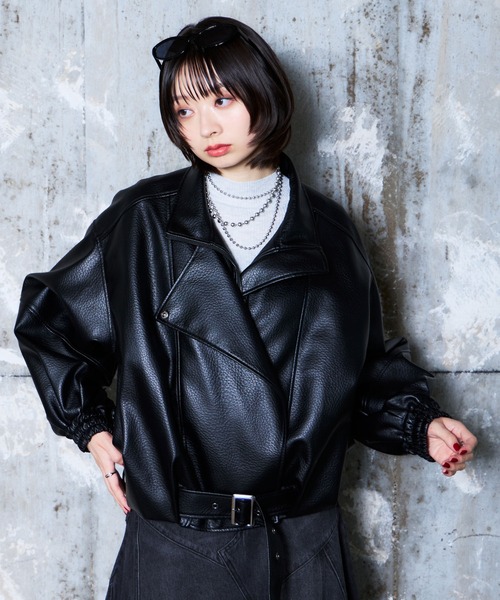 PAGEBOY(ページボーイ)の「フェイクレザーバルーンライダース(ライダースジャケット・レディース・ブラック/ブラック系その他・FREE)」の4枚目の写真