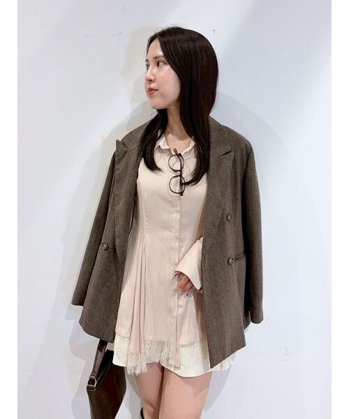 LAGUNAMOON(ラグナムーン)の「ヘムレースサテンチュニックブラウス(シャツ/ブラウス・レディース・ピンク/アイボリー/ブラック・FREE)」の20枚目の写真