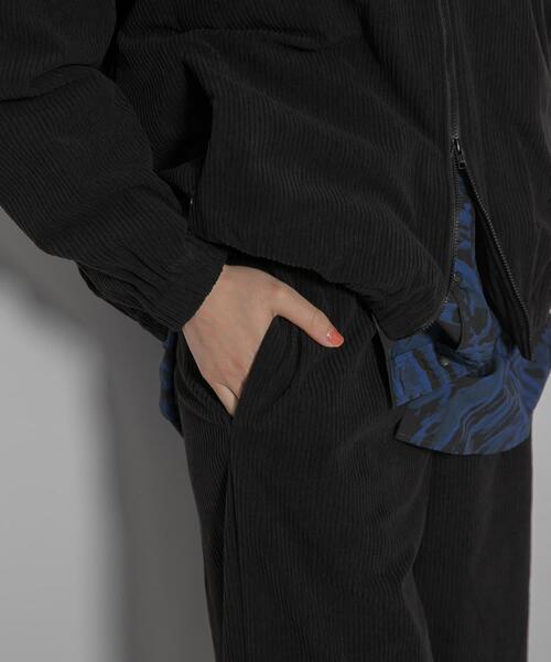 EKAL(エカル)の「SOLOTEX コーデュロイイージーパンツ(その他パンツ・レディース・グレー系その他/ブラック・ONE)」の20枚目の写真