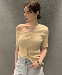 オフショルダー半袖ニットトップス