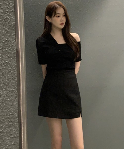 Aelina(エリナ)の「オフショルダー半袖ニットトップス(ニット/セーター・レディース・ライトグリーン/イエロー/ホワイト/ブラック・FREE)」の18枚目の写真