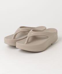ウーフォス OOFOS OOmega Nomad