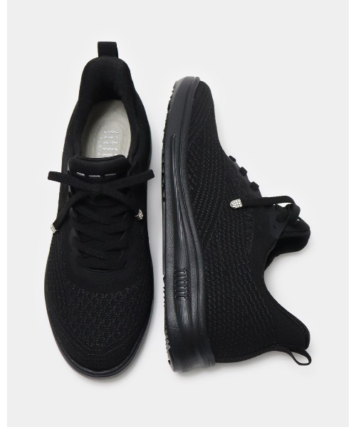 fitfit(フィットフィット)の「ハンズフリーニットLITEスニーカー600(スニーカー・レディース・ブラック×ブラック/サンドベージュ・25.0cm/24.5cm/24cm/23.5cm/23cm/22.5cm/22cm)」の11枚目の写真