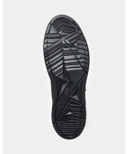 fitfit(フィットフィット)の「ハンズフリーニットLITEスニーカー600(スニーカー・レディース・ブラック×ブラック/サンドベージュ・25.0cm/24.5cm/24cm/23.5cm/23cm/22.5cm/22cm)」の17枚目の写真