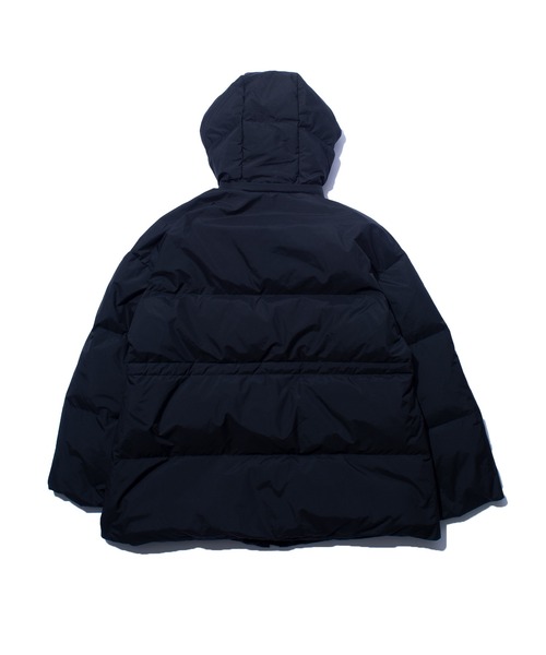 F/CE. (エフシーイー)の「F/CE. RECYCLED DOWN DETACHABLE HOOD JACKET 2.0 / エフシーイー リサイクルダウン デタッチャブル フード ジャケット 2.0(ダウンジャケット/コート・レディース・ブラック/パープル/ブラウン・SMALL/X-SMALL)」の4枚目の写真