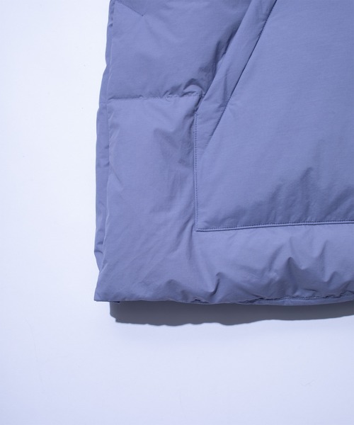 F/CE. (エフシーイー)の「F/CE. RECYCLED DOWN DETACHABLE HOOD JACKET 2.0 / エフシーイー リサイクルダウン デタッチャブル フード ジャケット 2.0(ダウンジャケット/コート・レディース・ブラック/パープル/ブラウン・SMALL/X-SMALL)」の17枚目の写真