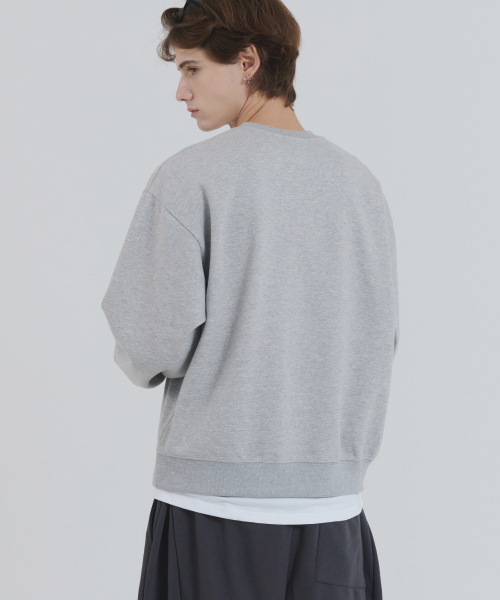 PIANER(ピアネール)の「ハッポ オーバーサイズ クロップドスウェット(メランジ)(スウェット・レディース・ミックスグレー・MEDIUM/LARGE/X-LARGE)」の3枚目の写真