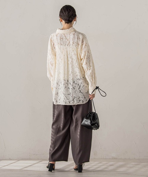 Droite lautreamont(ドロワットロートレアモン)の「シアージャガードシャツ(シャツ/ブラウス・レディース・ブラック/オフホワイト・M)」の22枚目の写真
