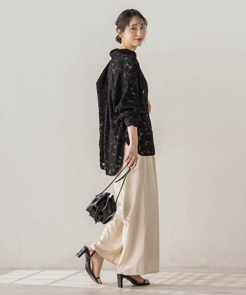Droite lautreamont(ドロワットロートレアモン)の「シアージャガードシャツ(シャツ/ブラウス・レディース・ブラック/オフホワイト・M)」の3枚目の写真