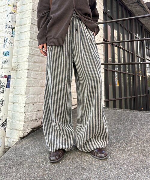 CIAOPANIC TYPY(チャオパニックティピー)の「【UNISEX】【ウエストゴムで楽ちん】ストライプイージーパンツ(その他パンツ・レディース・ネイビー/ホワイト/ブラウン・MEDIUM/LARGE)」の5枚目の写真