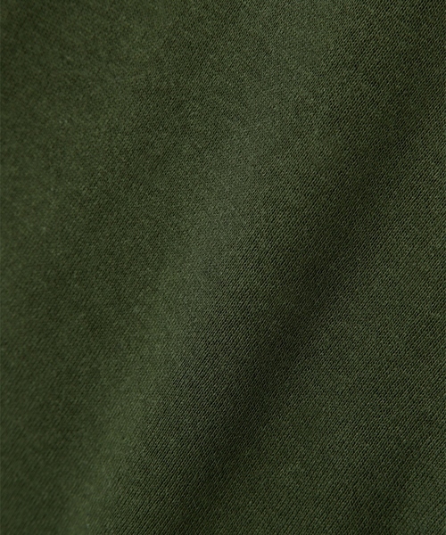 MHL.（エムエイチエル）の「LIGHT LOOPBACK COTTON（Tシャツ/カットソー・メンズ・ブラック/ダークグリーン・LARGE/MEDIUM）」の6枚目の写真