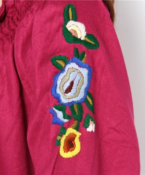 Kastane（カスタネ）の「メリンダTOP（シャツ/ブラウス・レディース・ブラック/ターコイズブルー/ワインレッド・FREE）」の7枚目の写真