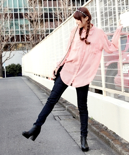 WEGO（ウィゴー）の「WEGO/カラースキニーパンツ（チノパンツ・レディース・ブラック/グリーン系その他/ブルー/オレンジ系その他/ライム/ロイヤルブルー/レッド・MEDIUM/LARGE）」の20枚目の写真