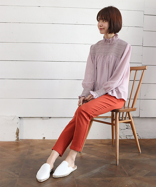 SESTO（セスト）の「ジュートソールのポインテッドトゥバブーシュスリッパサンダル/ぺたんこミュール/リラックスサンダル（サンダル・レディース・ブラック/ブラック系その他/ラベンダー/シルバー/グリーン/ベージュ/ホワイト・37/39/38/36）」の13枚目の写真