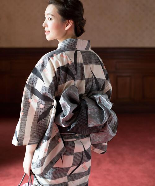 URBAN RESEARCH ROSSO WOMEN(アーバンリサーチ ロッソ)の「浴衣 すずらん(浴衣・レディース・ブラック・FREE)」の4枚目の写真