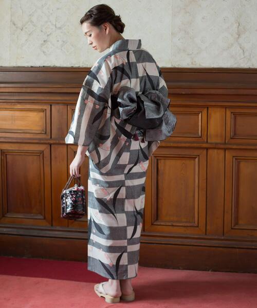 URBAN RESEARCH ROSSO WOMEN(アーバンリサーチ ロッソ)の「浴衣 すずらん(浴衣・レディース・ブラック・FREE)」の6枚目の写真