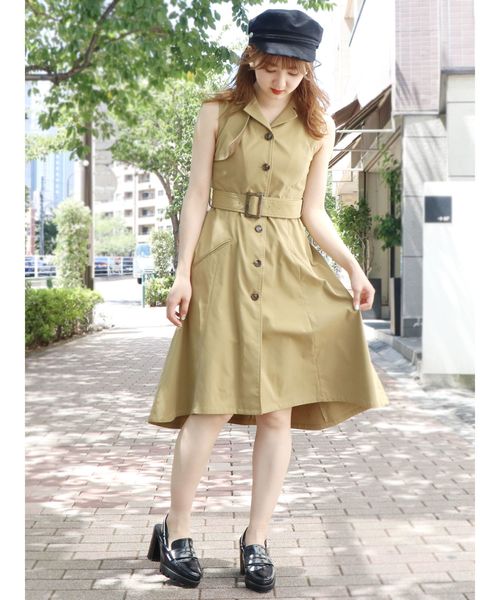 dazzlin（ダズリン）の「ノースリトレンチワンピース