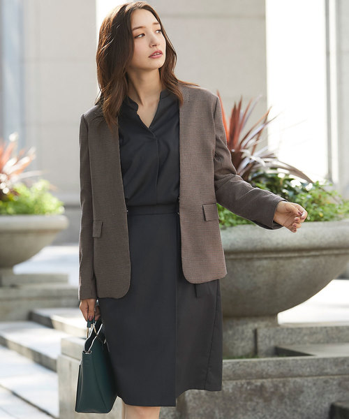 12Twelve Agenda（トゥエルブ　アジェンダ）の「TRチェックカラーレスジャケット（ノーカラージャケット・レディース・ベージュ/ブラウン・M）」の13枚目の写真