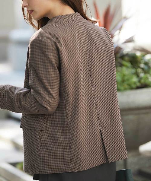 12Twelve Agenda（トゥエルブ　アジェンダ）の「TRチェックカラーレスジャケット（ノーカラージャケット・レディース・ベージュ/ブラウン・M）」の6枚目の写真